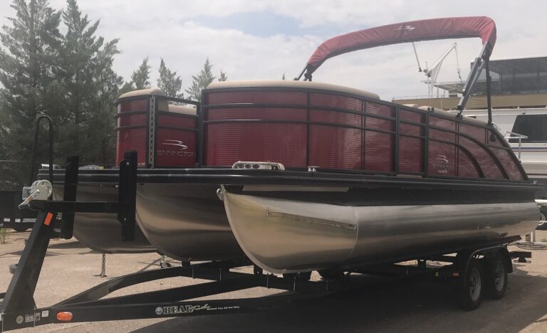 new-pontoon-outside